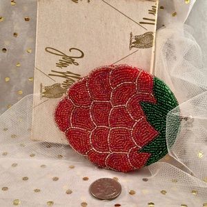 Vintage 1950s beaded strawberry change purse